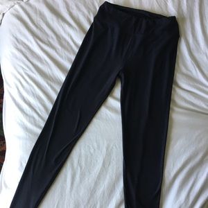 Lularoe OS black leggings